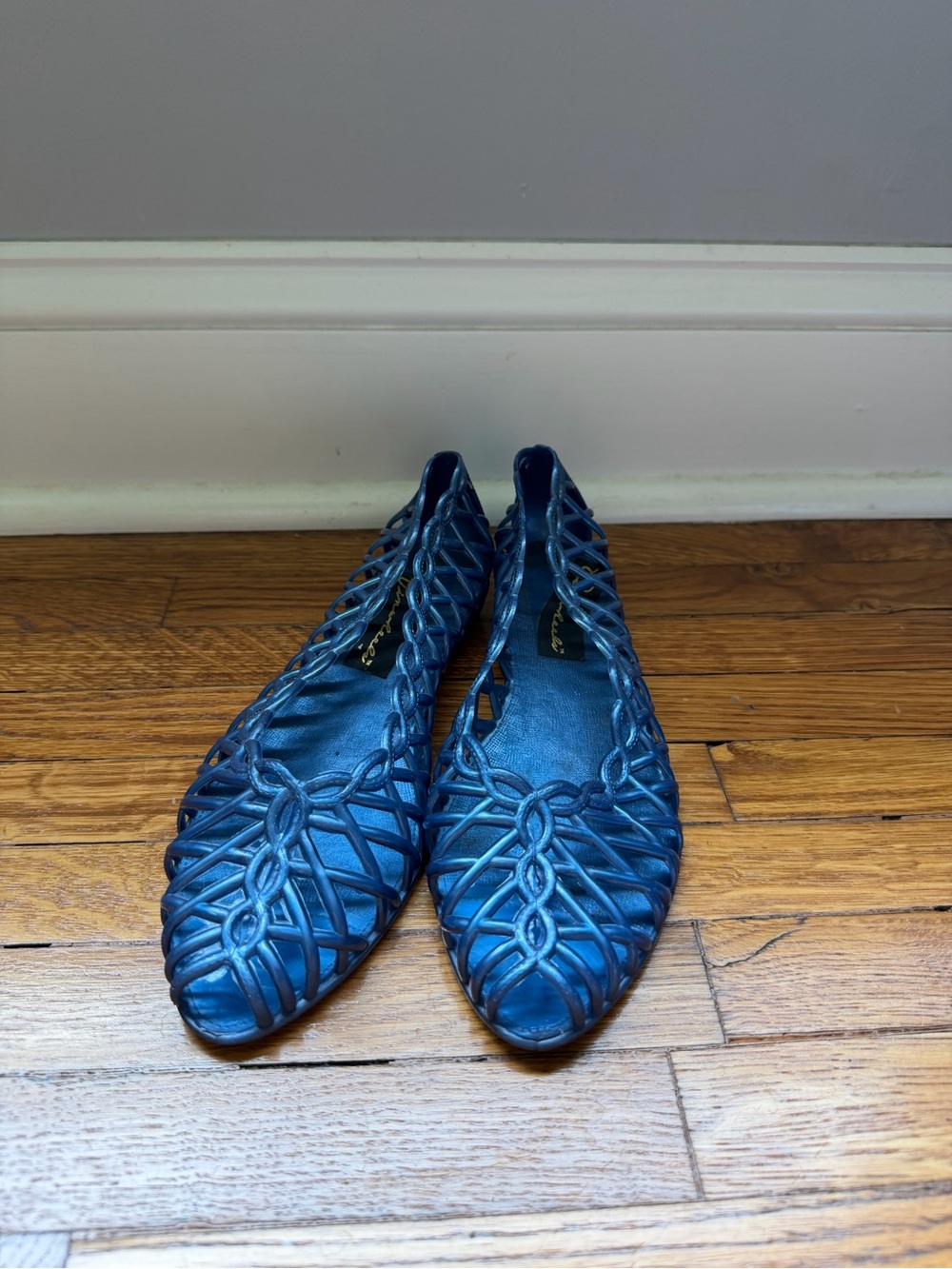 Vintage Jelly Shoes by Pinwheels
